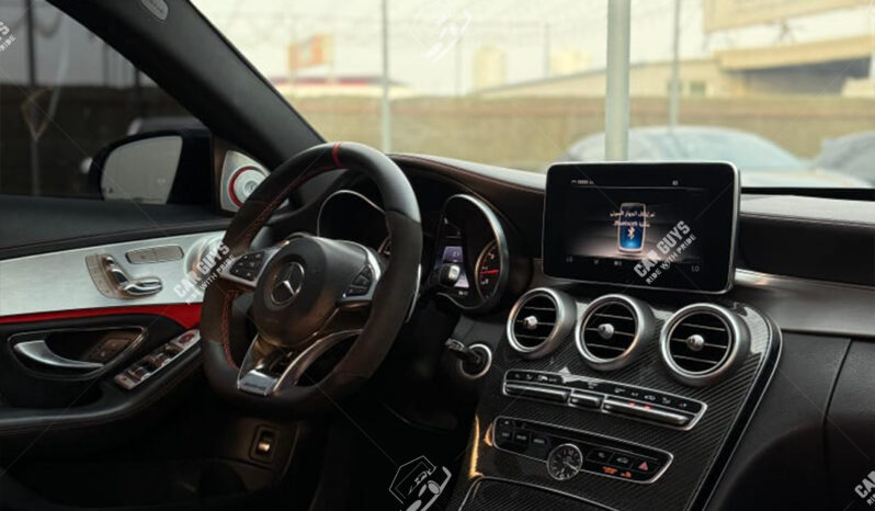 
								Used Mercedes-Benz C63 AMG full									