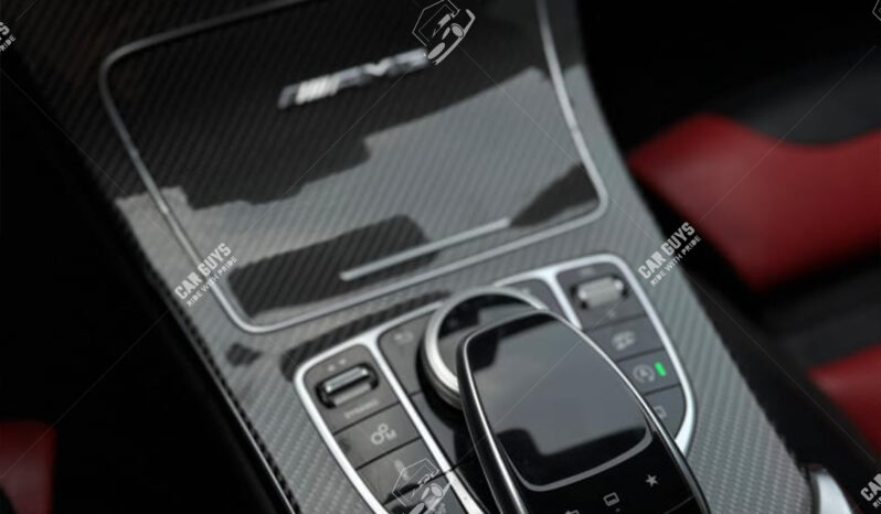 
								Used Mercedes-Benz C63 AMG full									