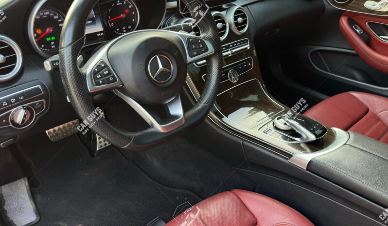 
								Used Mercedes-Benz C-300 full									