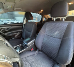 
										Used Nissan Altima full									