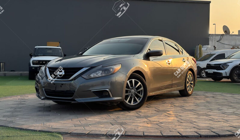 
								Used Nissan Altima full									