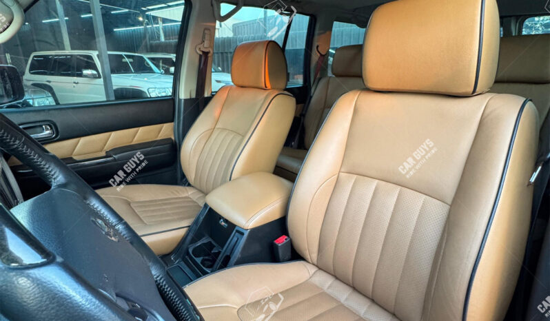 
								Used Nissan Patrol Super Safari full									