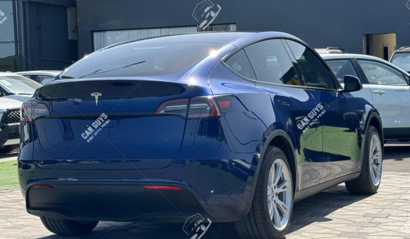 
								Used Tesla Y Long Range full									