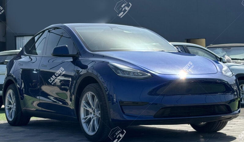 
								Used Tesla Y Long Range full									