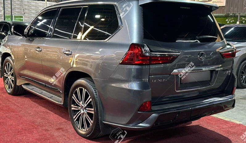 
								Used Lexus LX570 Sport full									