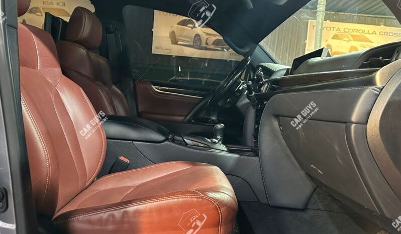 
								Used Lexus LX570 Sport full									