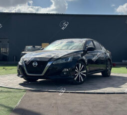 
										Used Nissan Altima full									