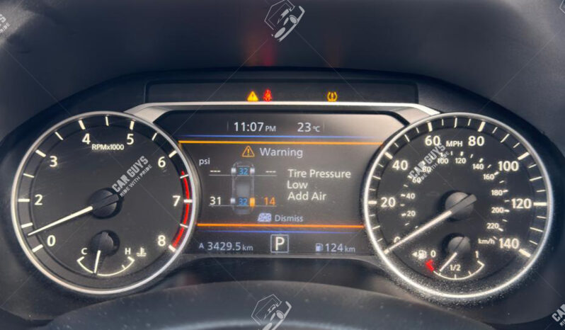 
								Used Nissan Altima full									