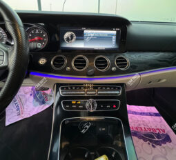 
										Used Mercedes-Benz E300 full									