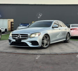 
										Used Mercedes-Benz E300 full									