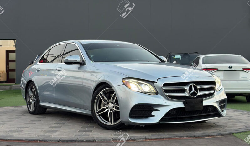 
								Used Mercedes-Benz E300 full									