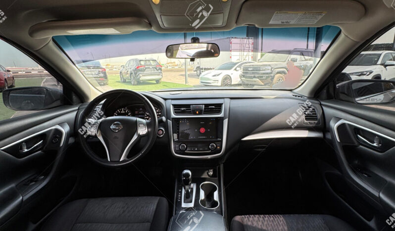 
								Used Nissan Altima SV full									