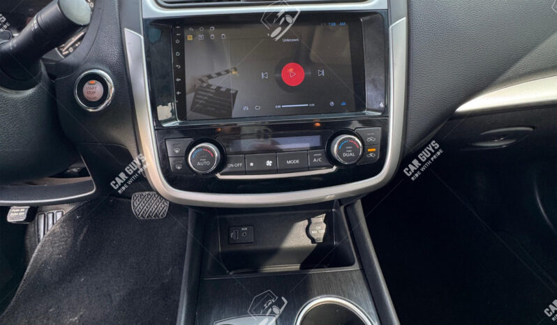 
								Used Nissan Altima SV full									