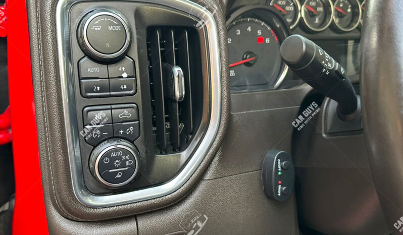 
								Used Chevrolet Silverado LT Trail Boss full									