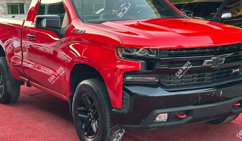 
								Used Chevrolet Silverado LT Trail Boss full									