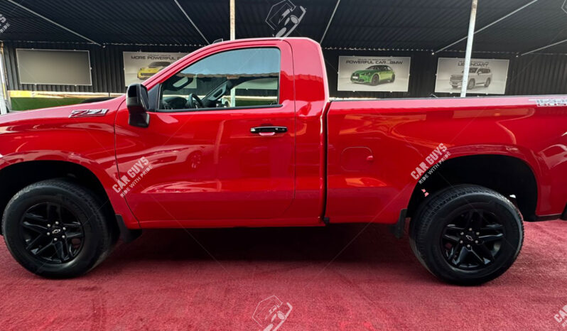 
								Used Chevrolet Silverado LT Trail Boss full									