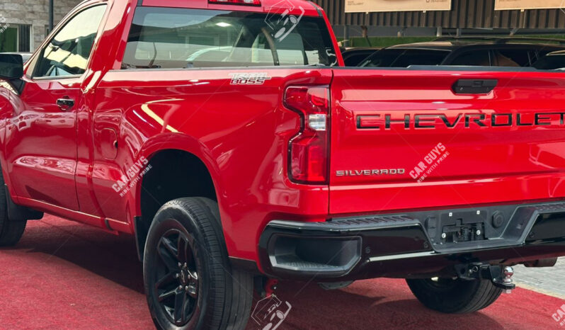 
								Used Chevrolet Silverado LT Trail Boss full									