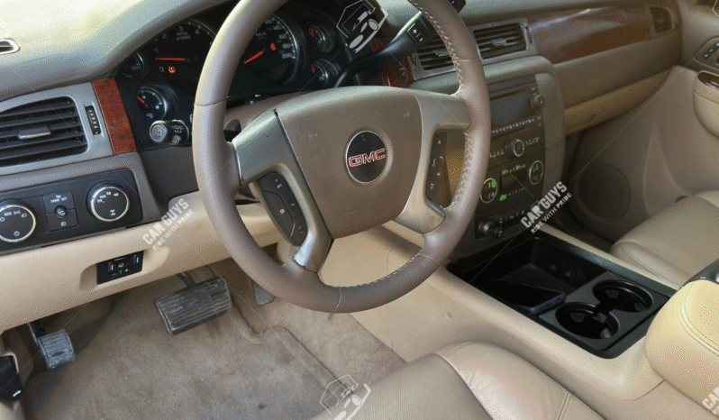 
								Used GMC Yukon SLT full									