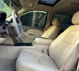 
										Used GMC Yukon SLT full									