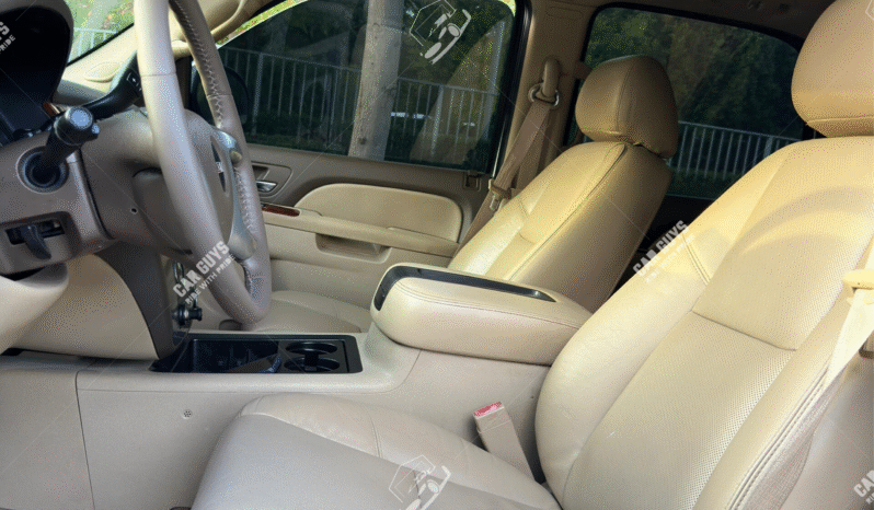 
								Used GMC Yukon SLT full									