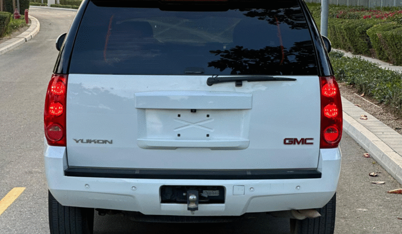 
								Used GMC Yukon SLT full									