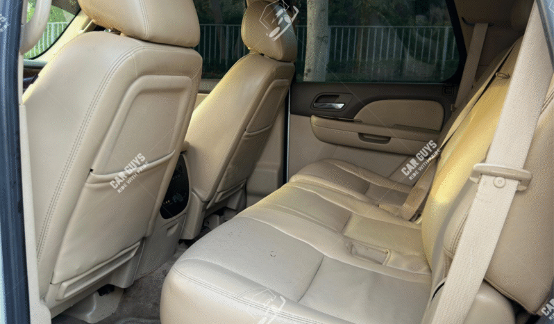 
								Used GMC Yukon SLT full									