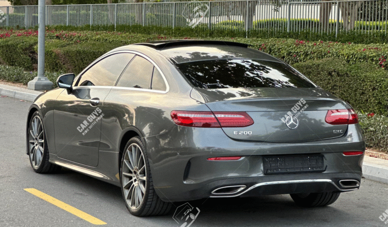 
								Used Mercedes-Benz E200 full									