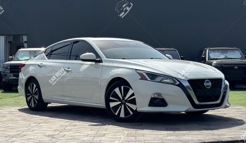 
								Used Nissan Altima SV full									