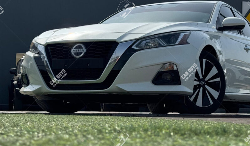 
								Used Nissan Altima SV full									