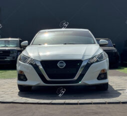 Used Nissan Altima SV