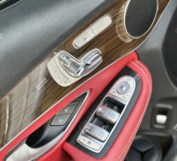 
										Used Mercedes-Benz C300 full									