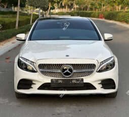 
										Used Mercedes-Benz C300 full									