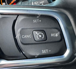 
										Used Jeep Wrangler Sahara Unlimited full									