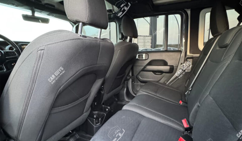 
								Used Jeep Wrangler Sahara Unlimited full									