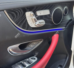 
										Used Mercedes-Benz E200 full									