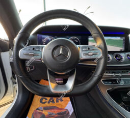 
										Used Mercedes-Benz E200 full									