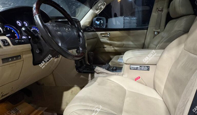 
								Used Lexus LX 570 full									