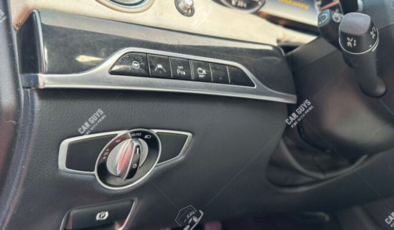 
								Used Mercedes-Benz S550 Maybach full									