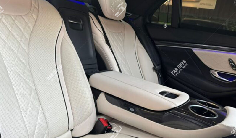 
								Used Mercedes-Benz S550 Maybach full									