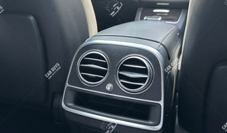 
								Used Mercedes-Benz S550 Maybach full									