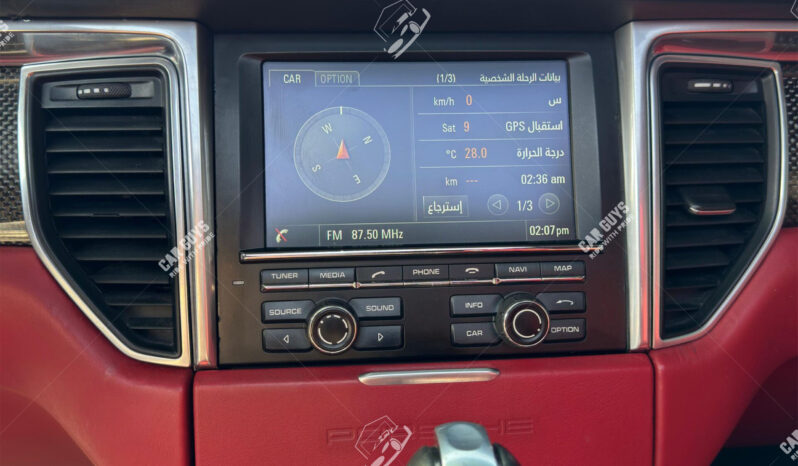 
								Used Porsche Macan Turbo full									