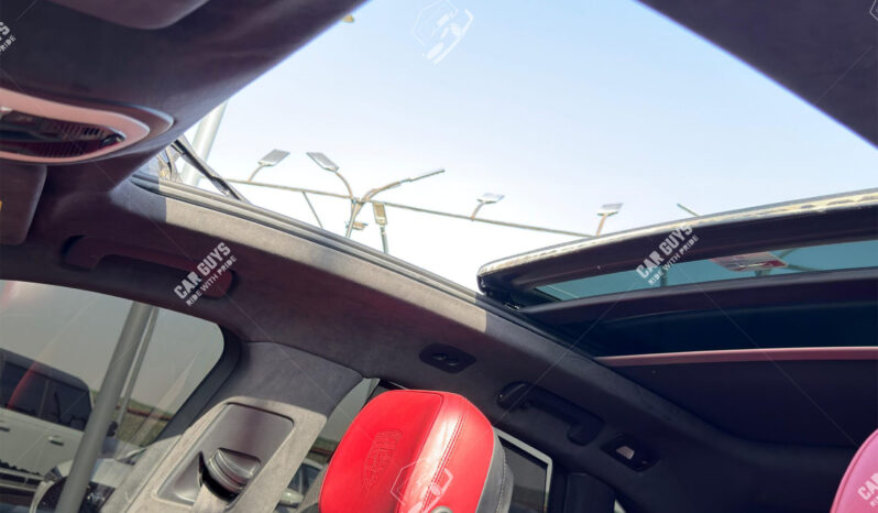 
								Used Porsche Macan Turbo full									