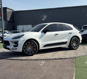 Used Porsche Macan Turbo