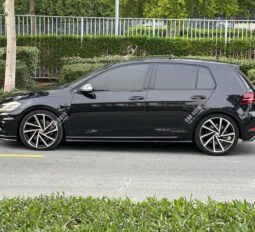 
										Used Volkswagen Golf R full									