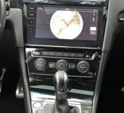 
										Used Volkswagen Golf R full									