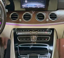 
										Used Mercedes-Benz E200 full									