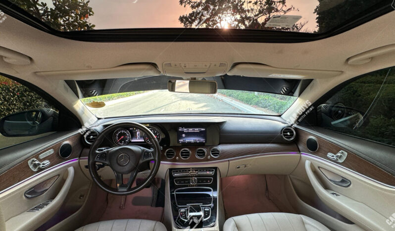 
								Used Mercedes-Benz E200 full									