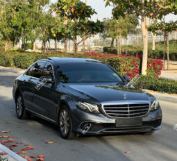 
										Used Mercedes-Benz E200 full									