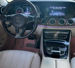 
										Used Mercedes-Benz E200 full									