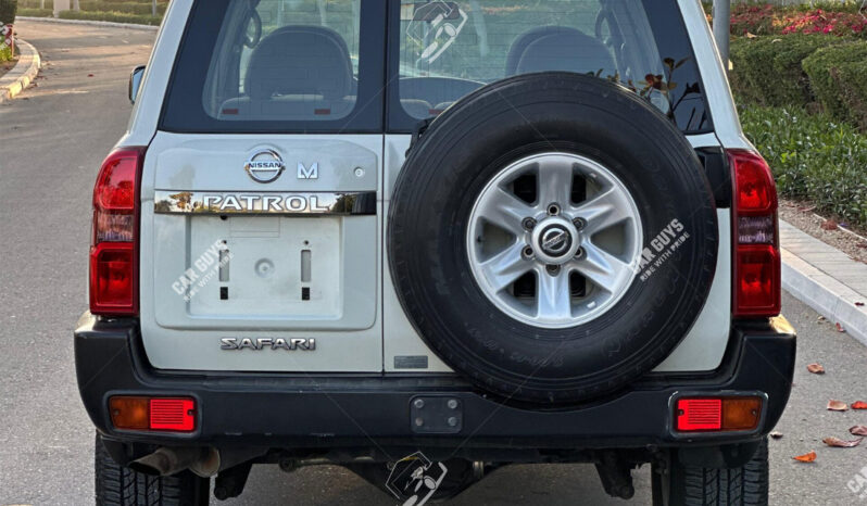 
								Used Nissan Patrol Safari full									